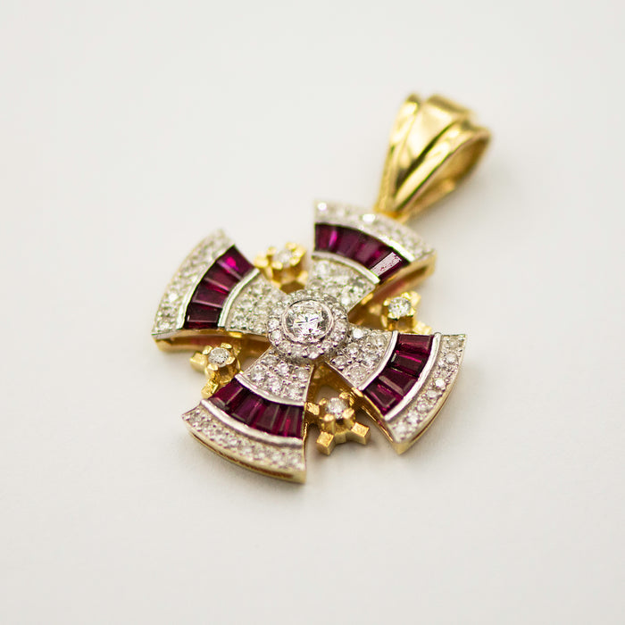 Jerusalem cross with Nano New Testament chip set with diamonds . 18k gold. 8-2-001