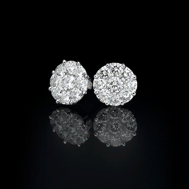 Round Diamonds Earrings. Diamond Studs. 18k gold.  Octiliant  6576w