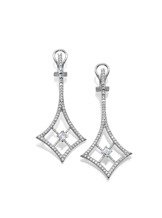 Classic Diamond Drop Earrings with  Carre and Briliants cut diamonds.  908