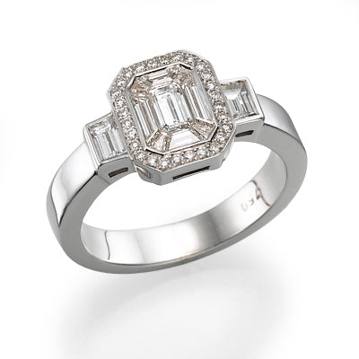 טבעת עיצוב קלאסית ואלגנטית 18K זהב לבן. אחד מסוגי היד.